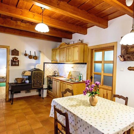Oereghegyi Apartman Vindornyalak Экстерьер фото